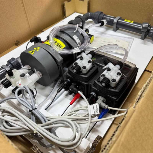 Chlordioxid-Generator EMEC LOTUS EASY 20 g/h, ein System zur Erzeugung, Dosierung und Überwachung von Chlordioxid zur Wasserdesinfektion